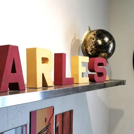Holiday home Maison De Centre Arles