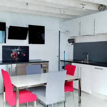 Maison De Centre Holiday home Arles